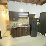 3-1 Lindo Apartamento Con Balcon En La Mejor Zona Laureles Estadio