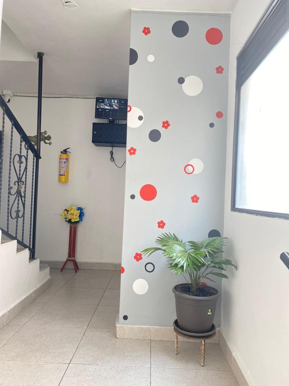 3-1 Lindo Apartamento Con Balcon En La Mejor Zona Laureles Estadio Apartment