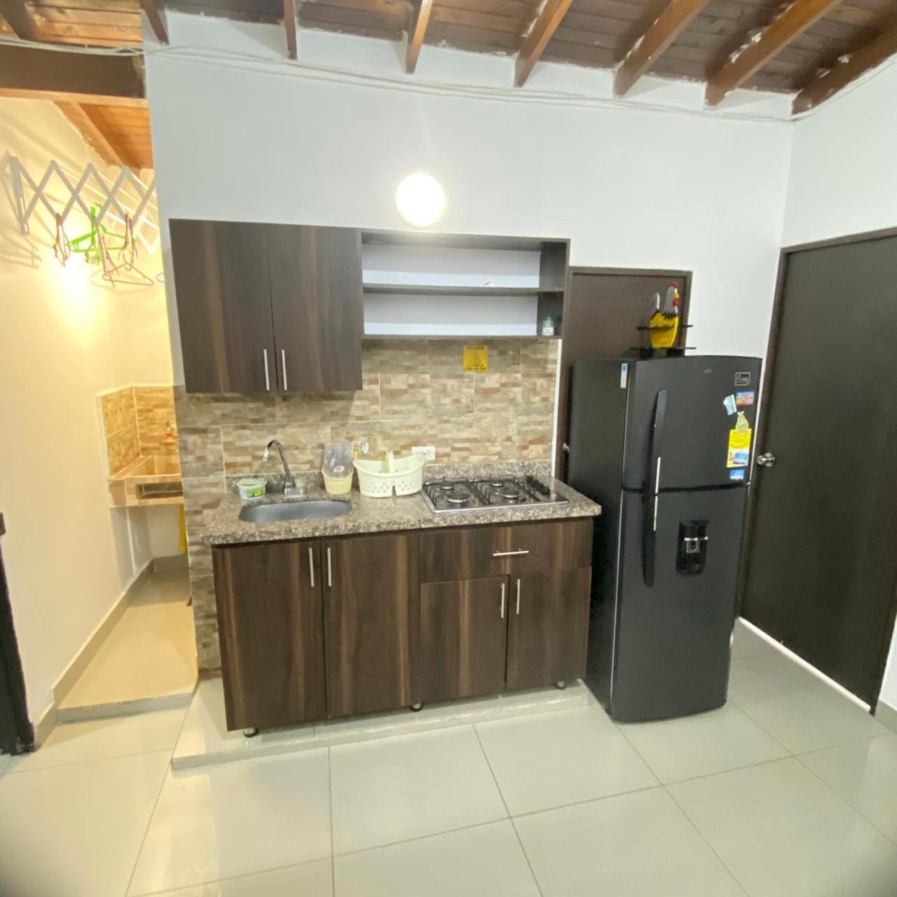 Apartamento S301 Con Balcon Estadio Y Metro Apartamento *