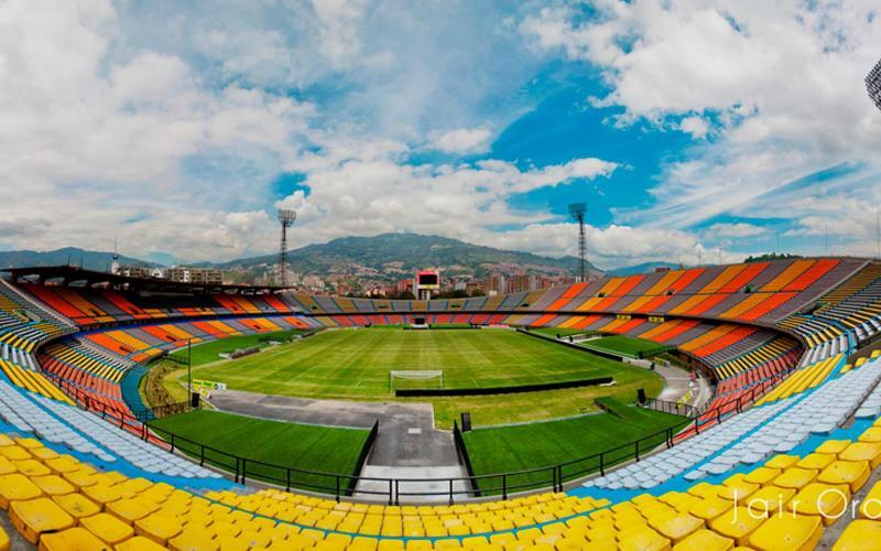 3-1 Lindo Apartamento Con Balcon En La Mejor Zona Laureles Estadio *