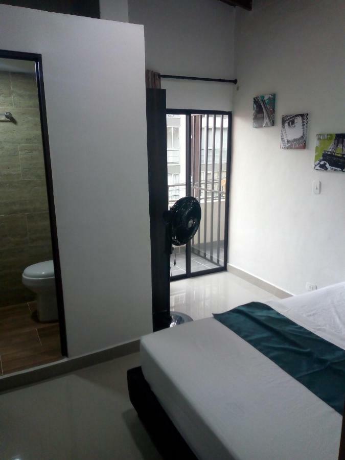 3-1 Lindo Apartamento Con Balcon En La Mejor Zona Laureles Estadio Apartment